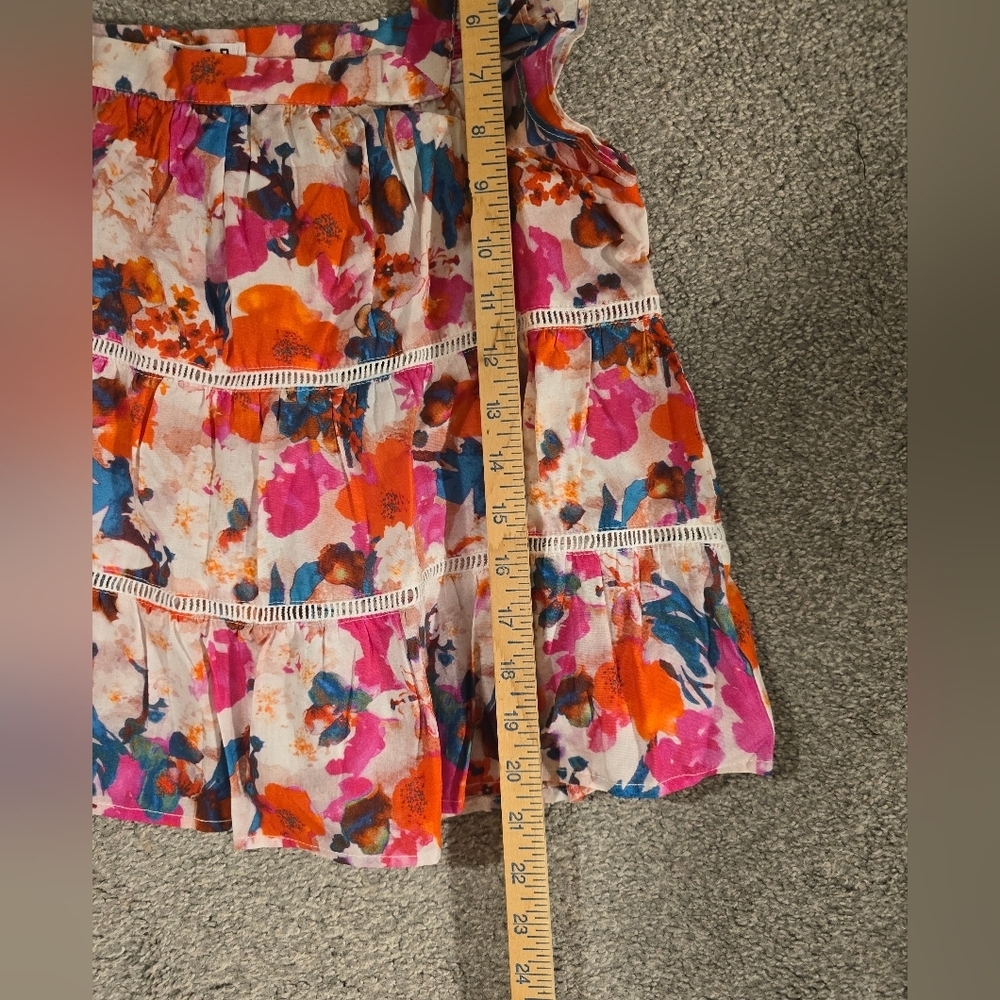 TCEC Floral Tiered Ruffle Top, NWOT - Picture 5 of 7